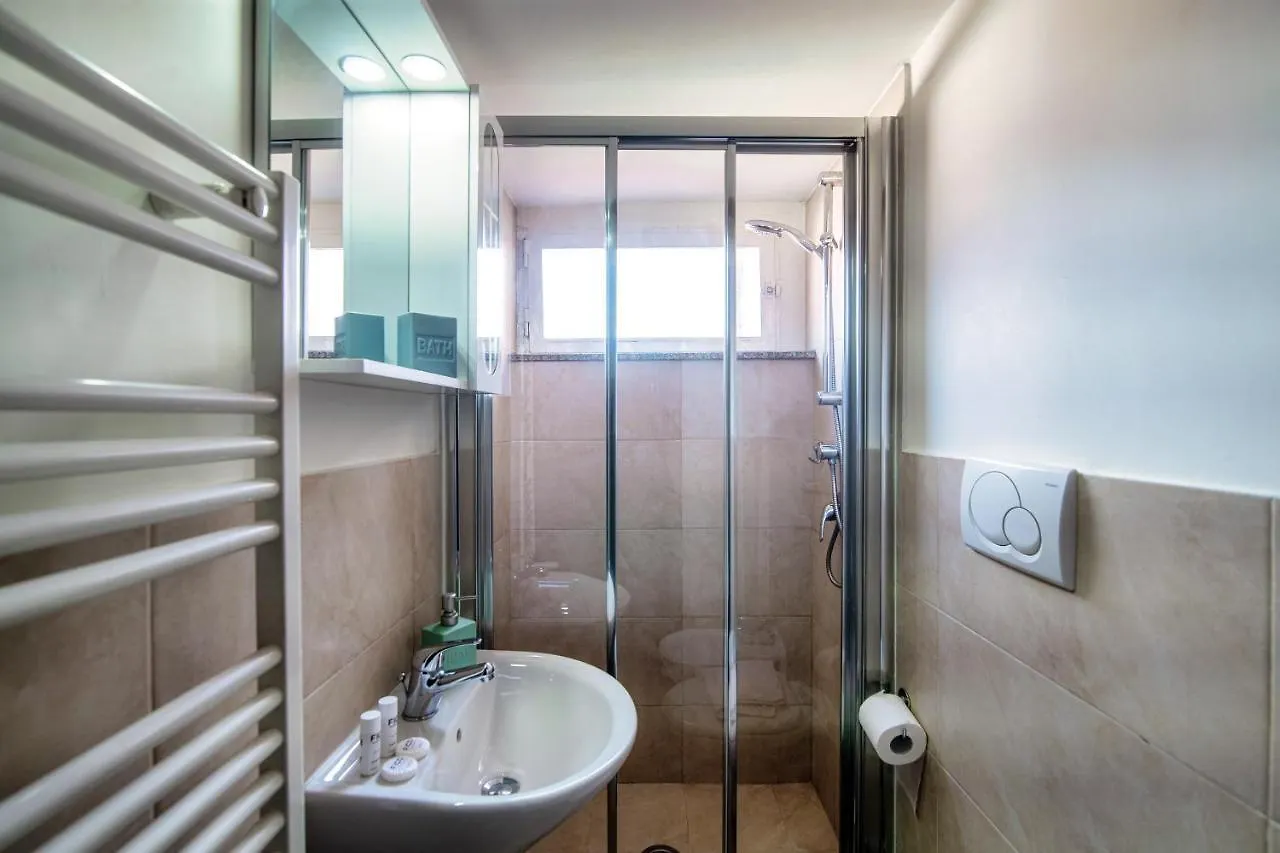 Apartmán Joivy Stylish Flat, 5-Minute Metro Trip To Centre Milán